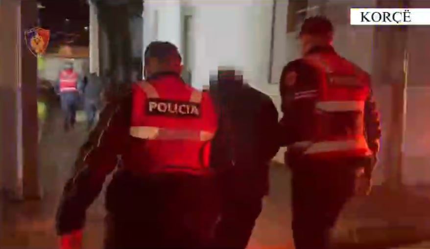 Operacion antidrogë në Korçë/ 3 të arrestuar, sekuestrohet mbi 1 kg kanabis e kokainë 8 3000 1