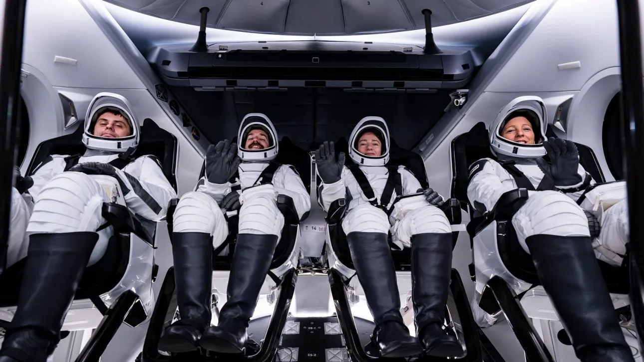 Katër astronautë në rrugë drejt Stacionit Ndërkombëtar Hapësinor – Ata do të qëndrojnë për tetë muaj