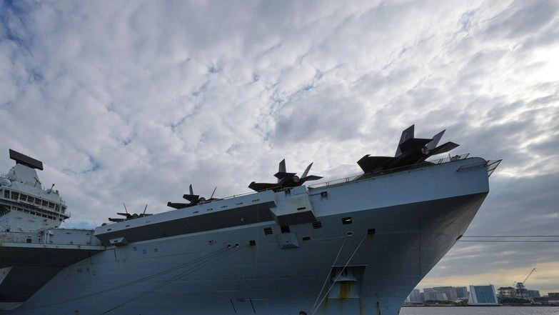 Cilin grup sulmues aeroplanmbajtës do të dërgojë Britania në Atlantikun e Veriut dhe Arktik?