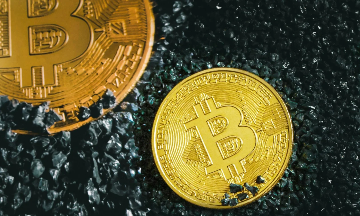 Gabimi me kosto 44 miliardë dollarë, Bithumb shpërndan 620,000 bitcoin tek klientët e saj të kriptomonedhave