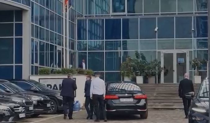 Ambasadori i Spanjës në Shqipëri shkon në SPAK, takim me Klodian Brahon 12 Capture 23