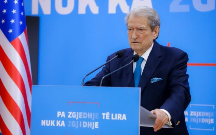 “Rama po mbron veten e tij, do të kthejë vendin në kushtet e ’92-it”, Berisha: Shqipëria s’ka plotësuar asnjë kusht për të qenë në BE