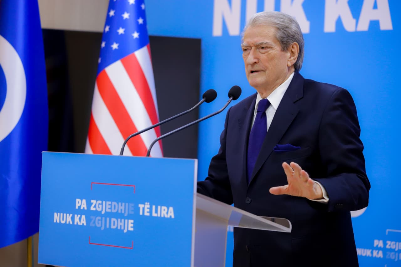 Berisha zbulon strategjitë e protestës së opozitës: Betejë, deri në rrëzimin e Ramës 9 WhatsApp Image 2026 02 05 at 12.47.52