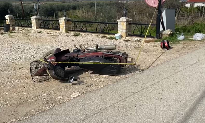 Humbi kontrollin e motoçikletës dhe u rrëzua, plagoset 65-vjeçari në Divjakë, transportohet në spital 14 aksident 3