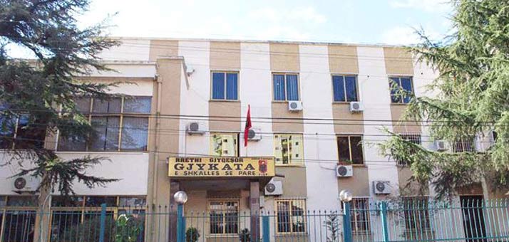 gjykata fier 1