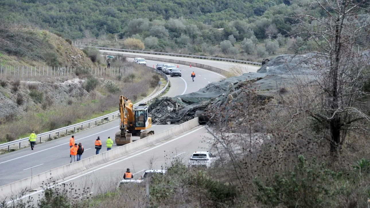 “Greqi / Autostrada Joniane për në Antirrio mbyllet për tre muaj”
