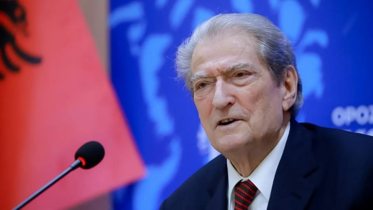 Berisha pas shkarkimit të zv.kryeministres nga Rama: “Lëvizje për të shpëtuar lëkurën e tij”
