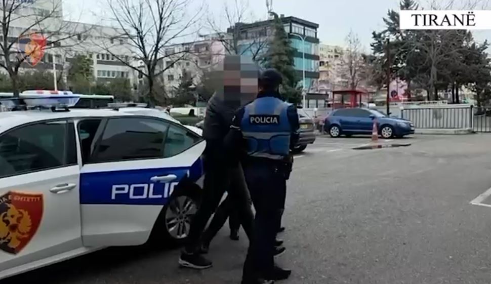 tirane policia 1