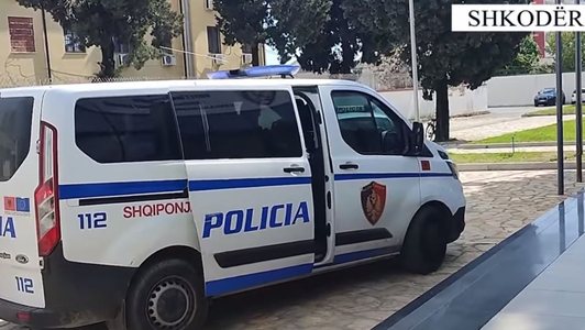 Të shtënat me armë zjarri në Shkodë policia zbardh detajet: Një makinë tentoi të arratisej, kapëm shoferin! Pasagjeri gjuajti në ajër