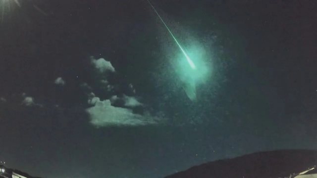 Bie meteori në Gjermani/ Krijon panik te njerëzit, dalin të tmerruar nga shtëpitë