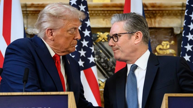 Starmer i thotë “jo” Trumpit për dërgimin e anijeve luftarake në Ngushticën e Hormuzit
