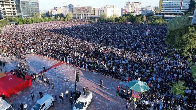 Sheshi “Skënderbej” mikpritës i namazit të Fitër Bajramit – Programi i plotë 13 640 0 cov 1773855468