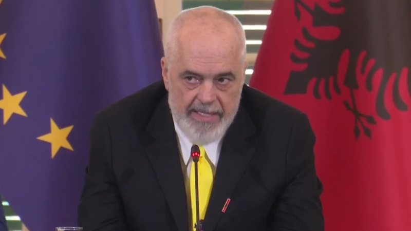 Kosova njohu kartat serbe te identitetit, reagon Rama: Ballkani Perëndimor në BE nuk është bamirësi, por fitore strategjike