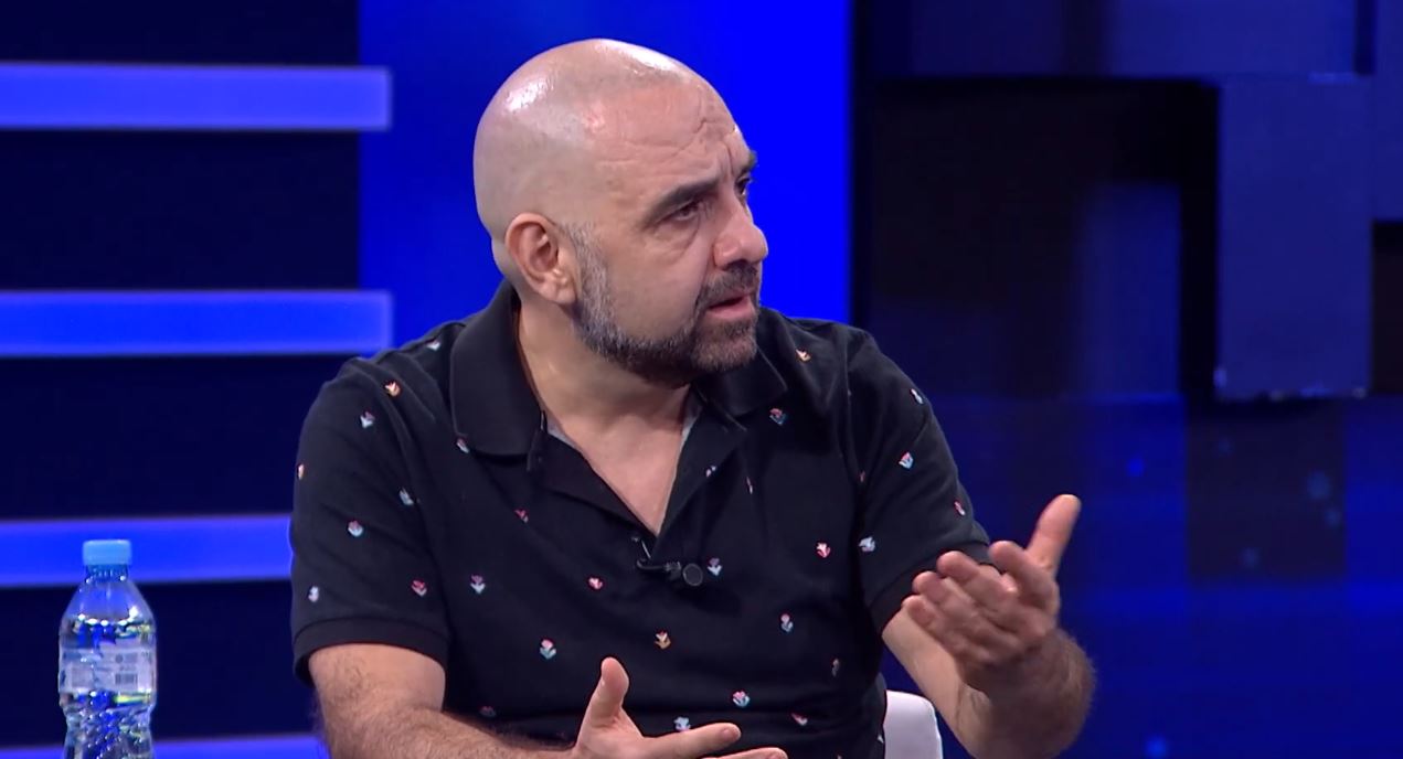 Pronari i MCN TV, Endri Meksi bën kallëzim në polici: Jam kërcënuar me jetë nga persona të maskuar dhe me armë 14 Endri Meksi1