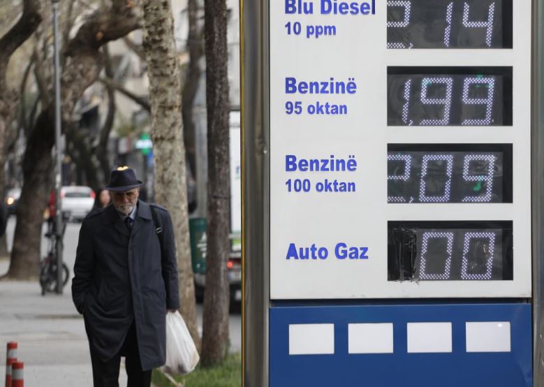 Bordi i Transparencës vendos çmimet e reja të karuranteve, ja sa do të shitet nafta dhe benzina
