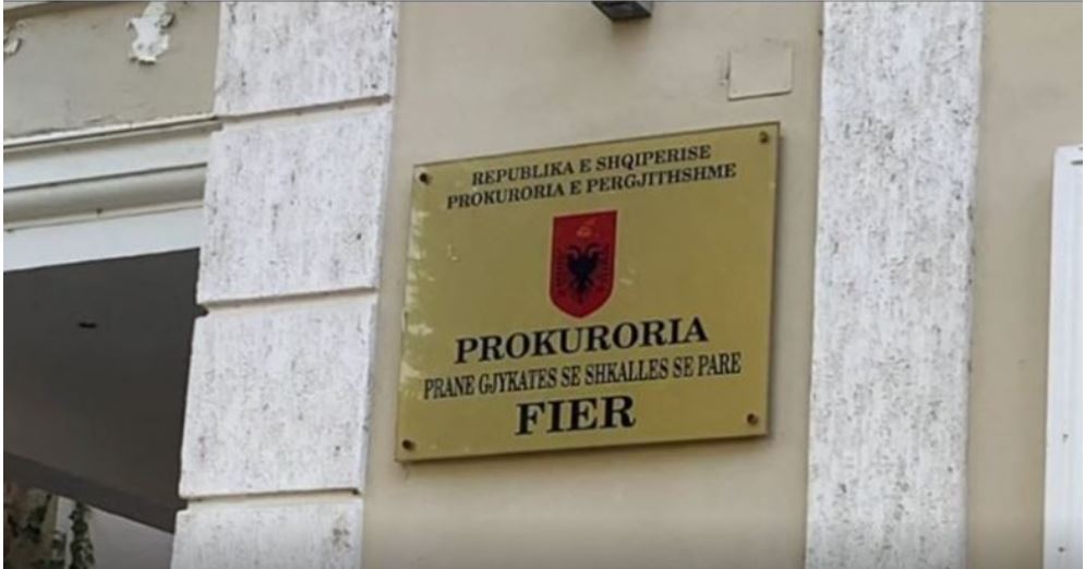 Tentuan të vrisnin një person për hakmarrje 6 vite më parë, dënohen me 20 vite burg autorët 12 Prokuroria e Fierit1