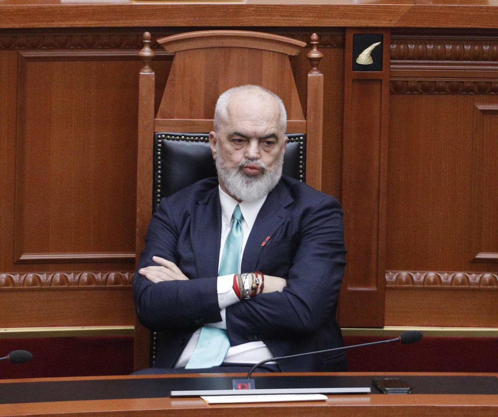 Deklaratat e ambasadave të huaja për “Ballukun”/ Rama nuk tërhiqet: Kuvendi me të drejtë refuzoi heqjen e lirisë së deputetes! Shoqata e molotovëve… 4 Rama 5
