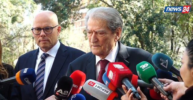 Berisha takon zyrtarin e lartë gjerman: Të vendosur për integrimin në Europë! Beyer: Duhet transparencë dhe qasje e hapur ndaj gjyqësorit 11 SALI BERISHA 6