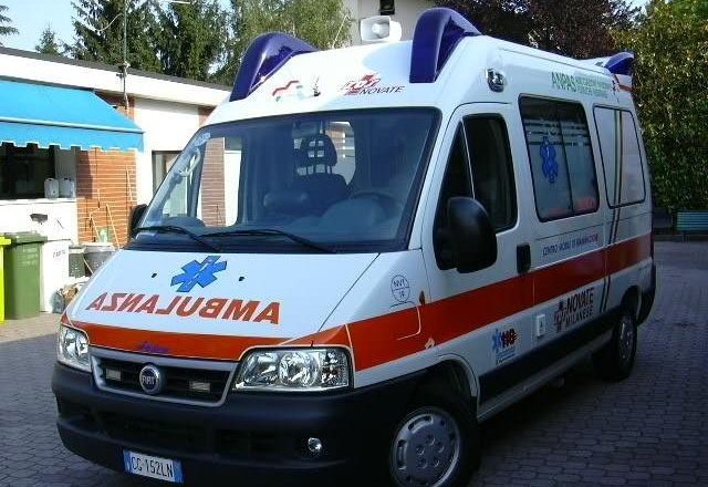 ambulance 4