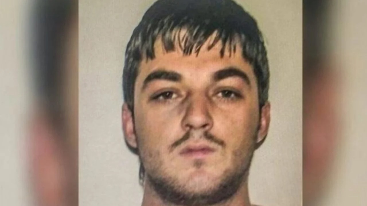 “Ushtari i Licëve” Barush Bregu zmbrapsi policinë, qëlloi me armë teksa po e ndiqnin. Bashkëpunëtor në vrasjen e… 13 bregu