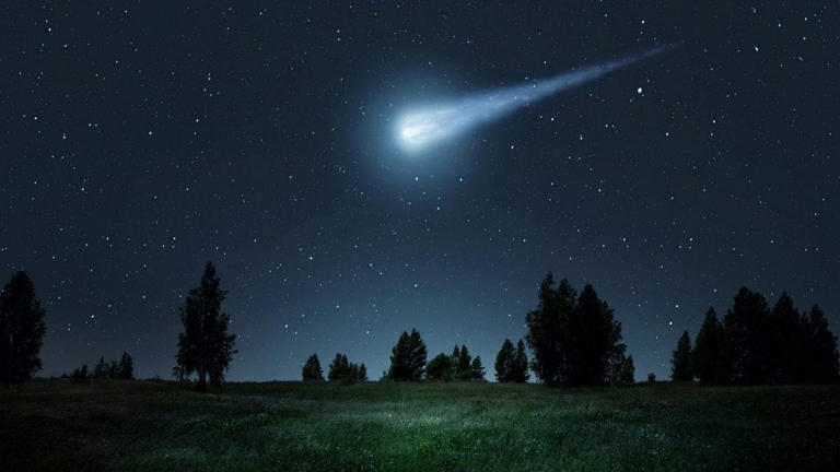 Qielli “shpërthen” me meteorë këtë mars – a po na godet objekti misterioz 3I/ATLAS?