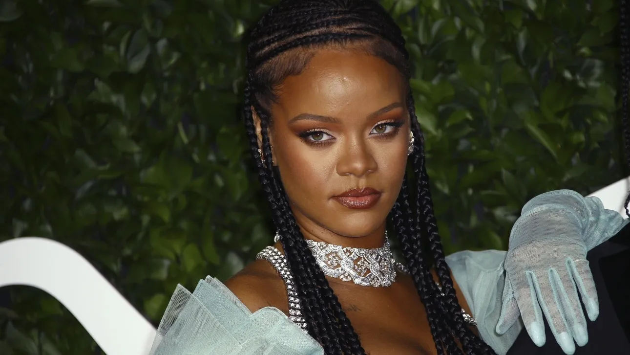 Los Angeles: Të shtëna me armë në shtëpinë e Rihannës – Arrestohet një tridhjetëvjeçare