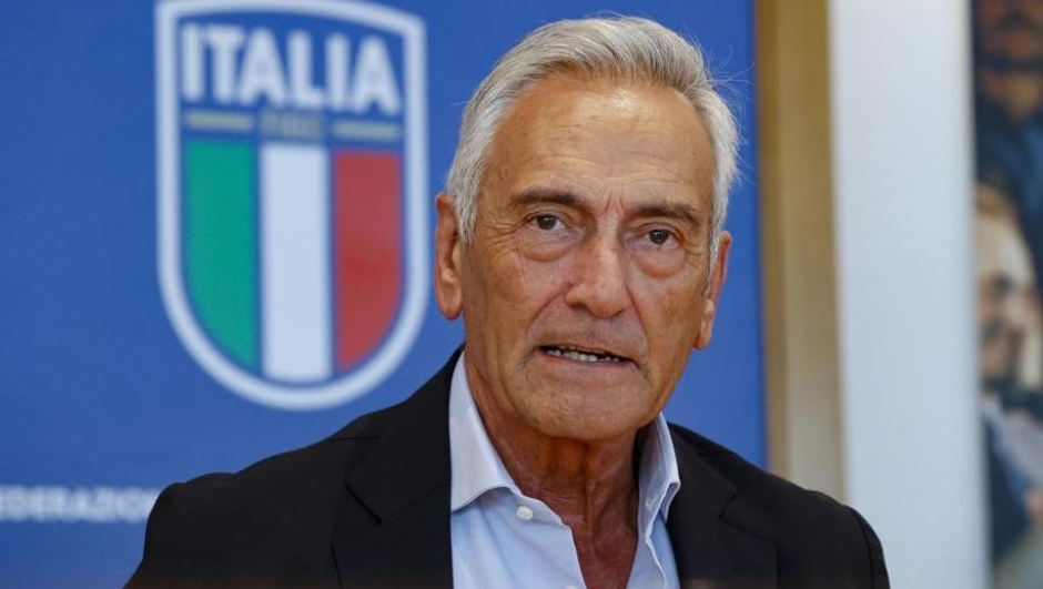 “Tërmet” në Federatën Italiane/ Pas dështimit në “Play Off”, dorëhiqet presidenti