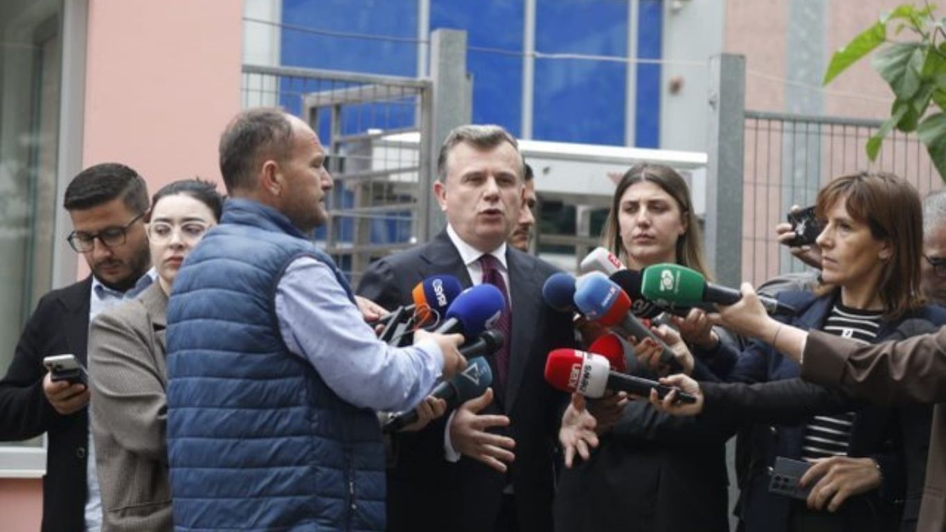 “Nuk na tret dheu pa e parë Berishën në burg”, Balla përfundon dëshminë në GJKKO për “Partizanin”, flet edhe për paraqitjen e Ramës …