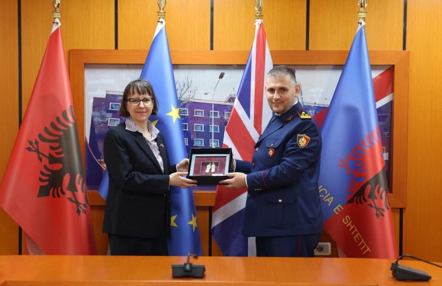 Kreu i Policisë së Shtetit, Hita takon zv/ambasadoren britanike: Shqipëri-Mbretëria e Bashkuar, model suksesi kundër emigracionit të paligjshëm. Bashkëpunim në fronte të reja kundër krimit