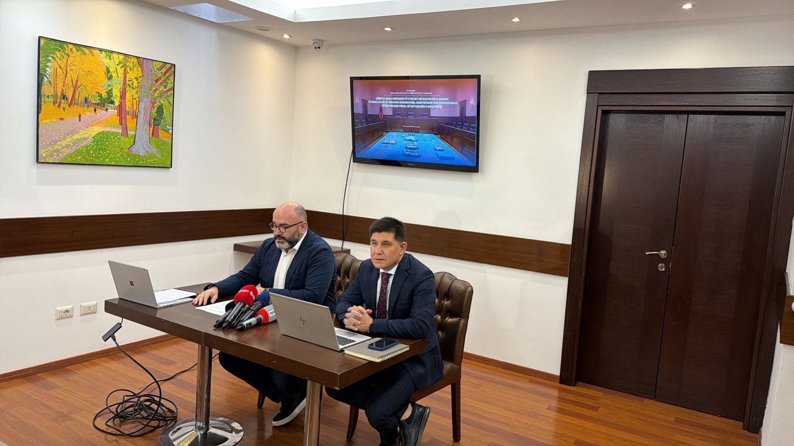 Sterilizimi, avokatët e Beqajt: Procesi ka dalë nga shinat kushtetuese, do kërkojmë pushimin e çështjes