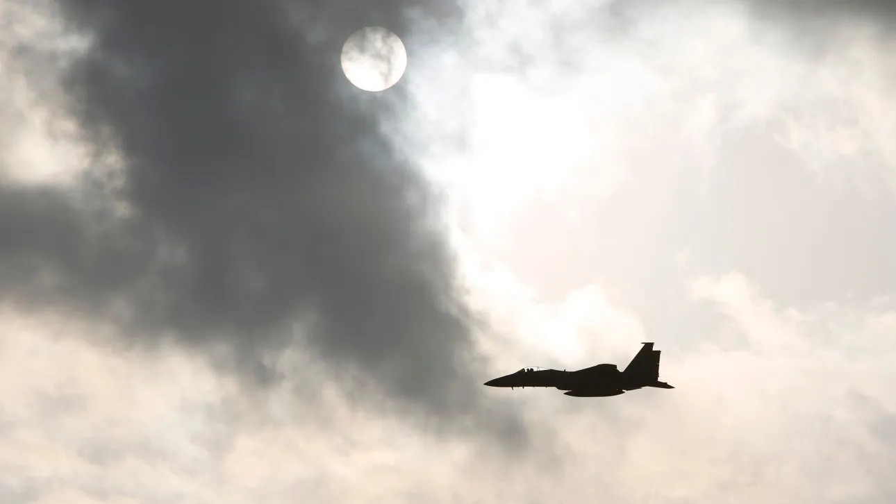 SHBA-të konfirmojnë rrëzimin e aeroplanit iranian F-15 – Teherani nis sulme të reja kundër Izraelit