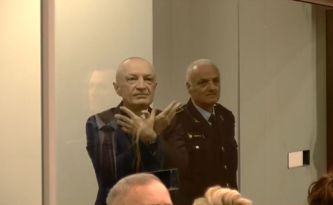 ilir-meta-ben-shqiponjen.jpg