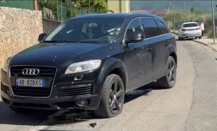 FOTO/ U qëllua me armë zjarri nga një automjet në lëvizje, identifikohet një nga viktimat e atentatit në Balldren të Lezhës (EMRI)