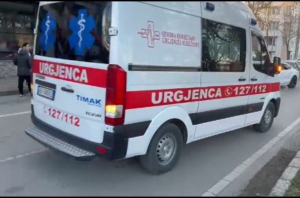 Aksident me vdekje në Tiranë, makina përplas këmbësorin, humb jetën 57-vjeçari