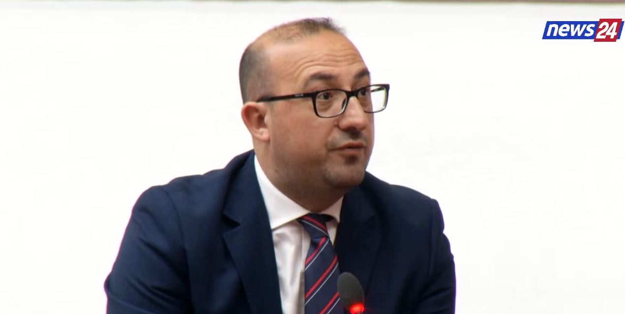 “Mender jush kam bërë kërkesë për interpelancë”/ Korreshi: Situata në spitalin e Lushnjes nuk pret deri në fund të vitit! Kur të ketë terezinë ministrja…