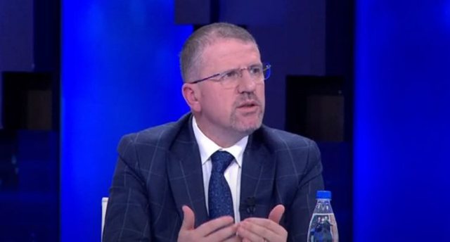 “Masa ‘arrest me burg’ është përdorur në mënyrë abuzive”, Beçi kritika të forta: Drejtësia po e përdor si spektakël