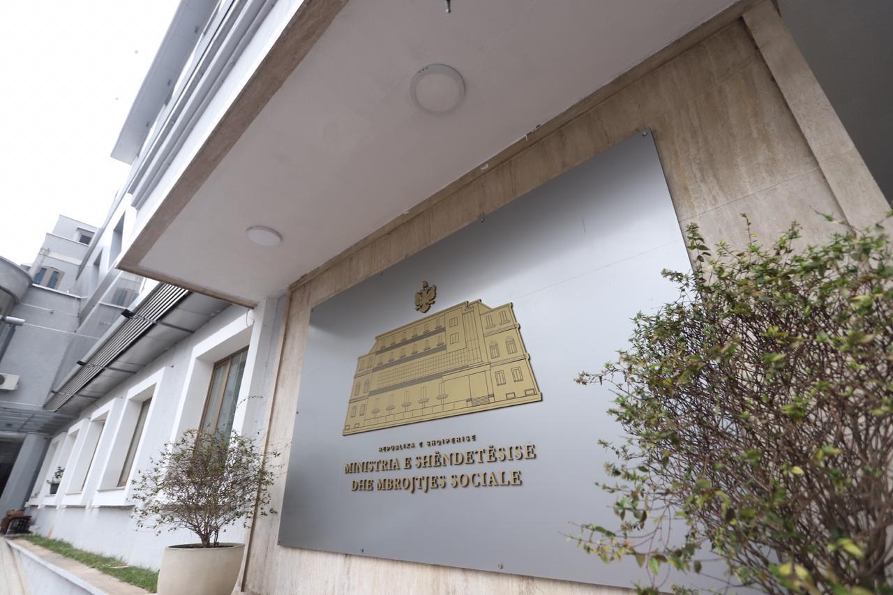 Terapi hormonale në QSUT? Ministria e Shëndetësisë: Udhëzuesi përbën një dokument orientues klinik, jo protokoll përfundimtar 14 IMG 20200305 WA0030 2 1