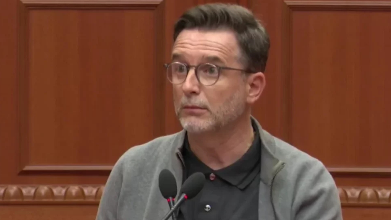 “Të ndryshojmë Kodin Penal”/ Aksidenti tragjik, Braçe në Kuvend: I dehuri që nget makinën, futet në rrugë për të vrarë