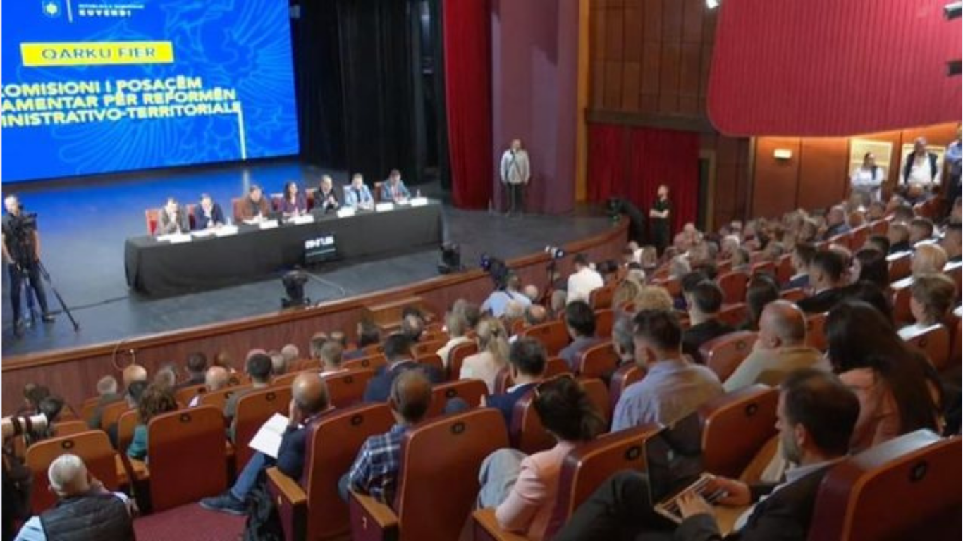 Reforma territoriale/ Mazniku: Sfidë eficenca e bashkive, Boçi: Pushteti vendor t’u rikthehet qytetarëve