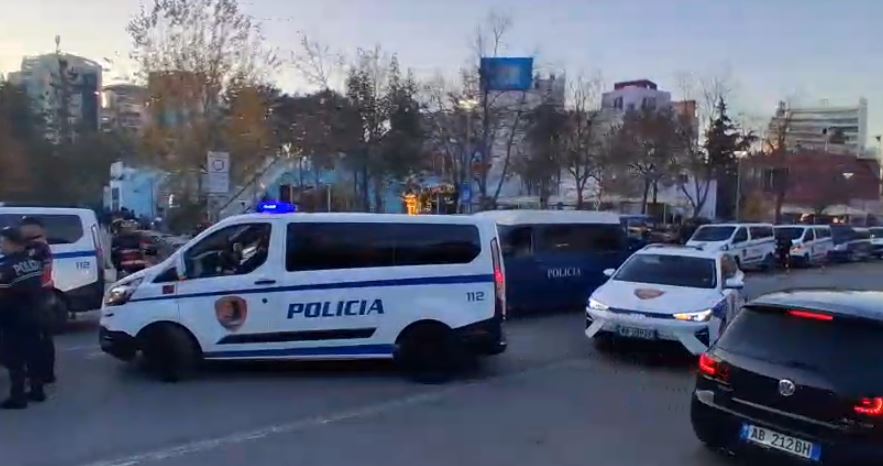 policia 8