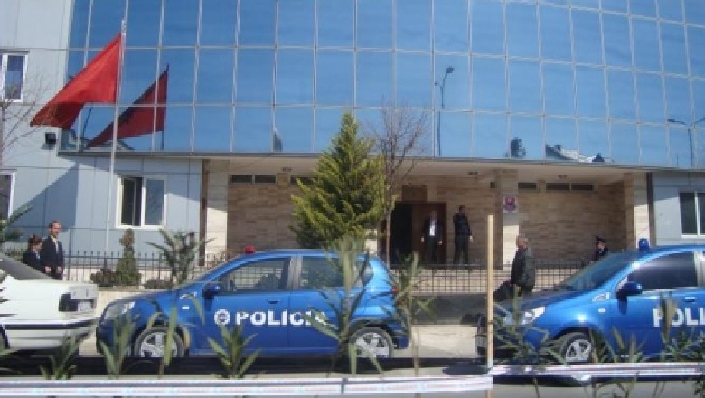 policia kamez1