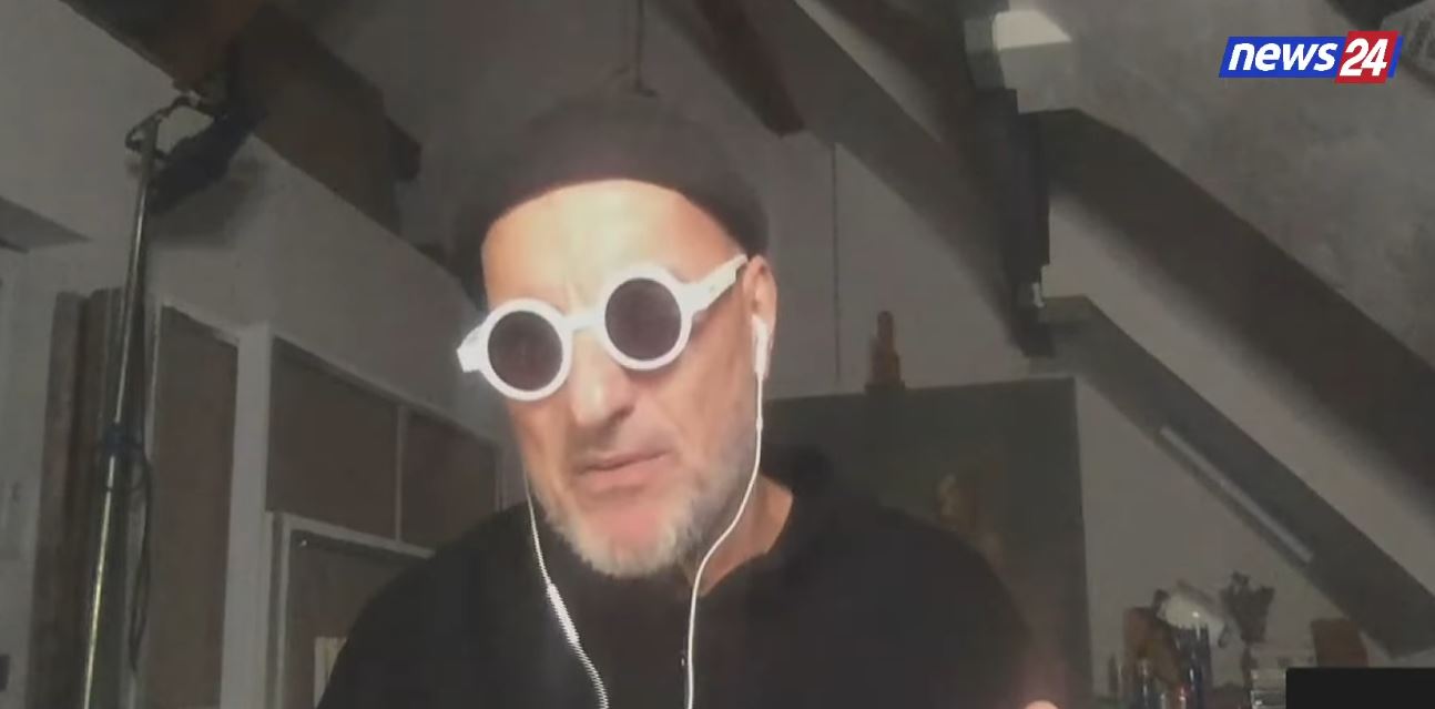 Puthja që Ndrenika i dha Veliajt ndez debatin/ Robert Aliaj: Po ta marrim individualisht s’ka bërë asnjë gabim, por arti nuk është vegël