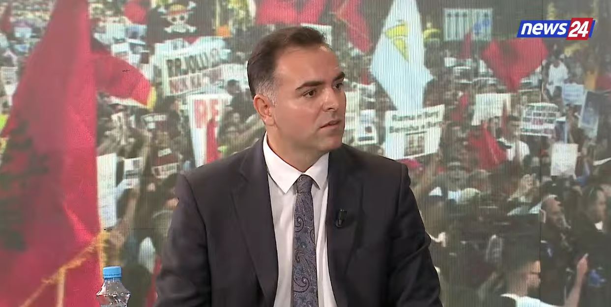 “Asgjë nuk i ndal më shqiptarët që janë ngritur”, Beqiri: Protesta është e jona, nuk ka ndërhyrje nga shërbimet e huaja!