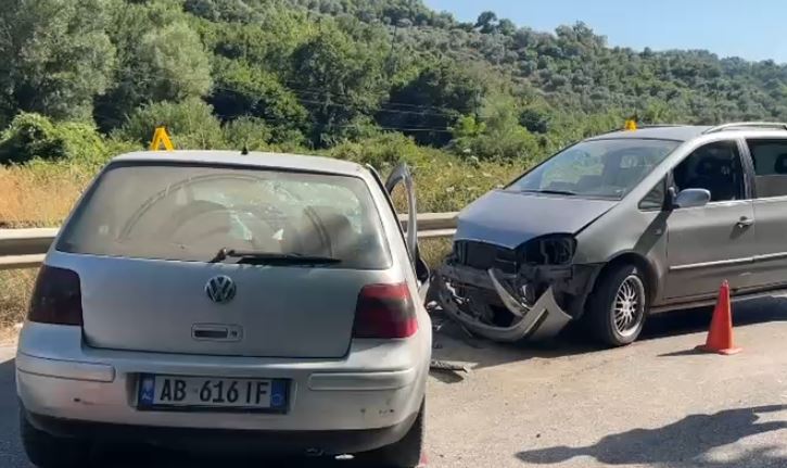 Aksident në aksin Fier-Levan, plagosen dy drejtuesit e mjeteve te Qafa e Koshovicës