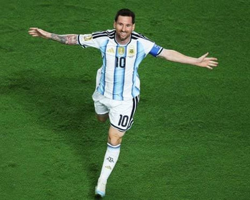 Argjentinë 3-0 Algjeri/ Messi “i lavdishëm”, shënon tre gola dhe barazon rekordin e Klose