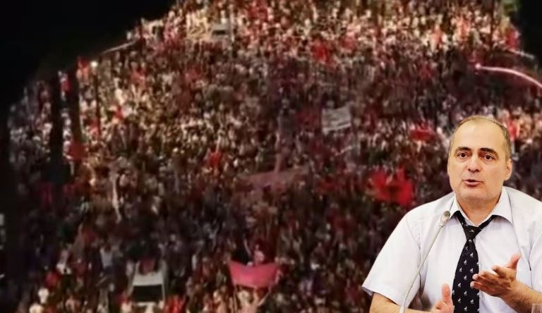 “Rama bllokoi 1 muaj sheshin me grevën e urisë, ne na kërkohet të largohemi”/ Avokati Goxhaj ndan pamje nga Kryeministria: Do të rrimë këtu sa të duam ne! Kush na pengon… 8 Capture 120