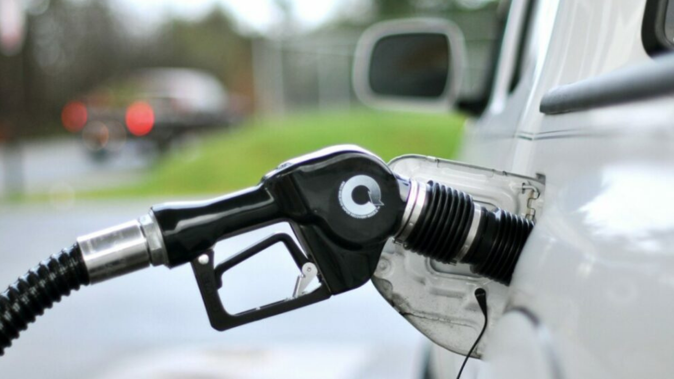 Bordi i Transparencës ndryshon sërish çmimet e karburanteve, ja me sa do të shiten nafta dhe benzina