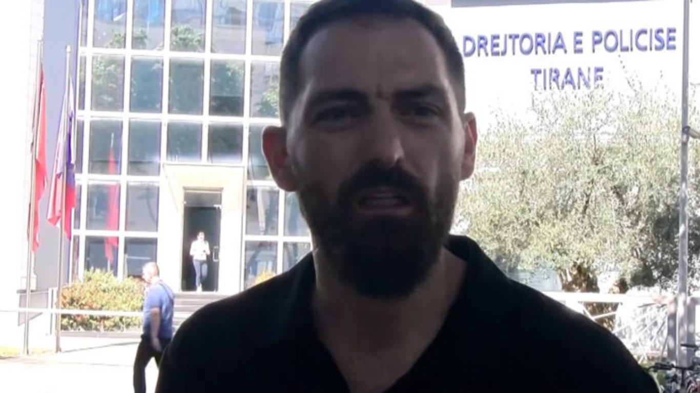 Marshimi masiv i protestuesve, Gent Progni: Motoja jonë është ‘Rama në burg, Berisha në burg’! Mos u përçani, bashkë…