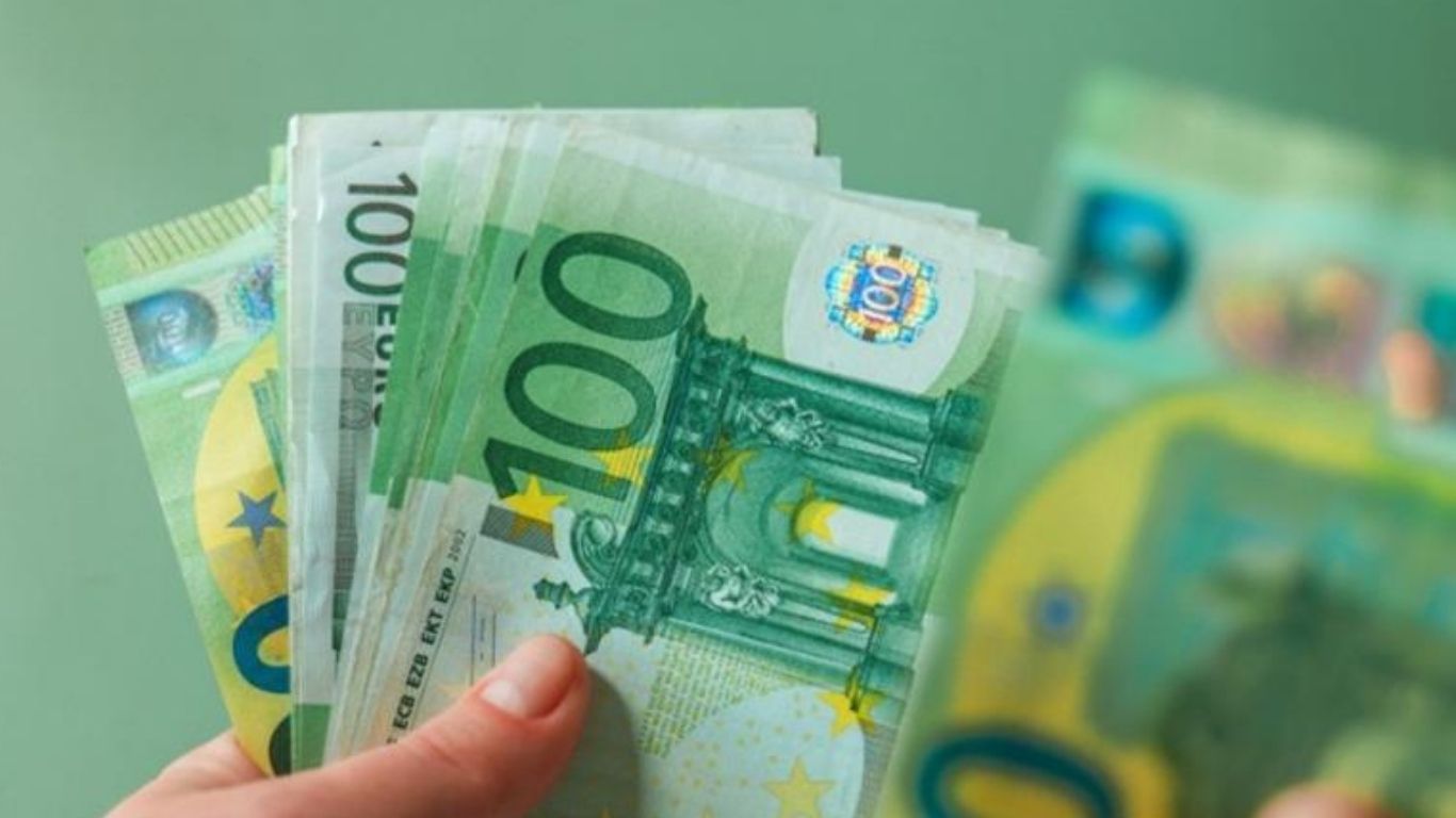 Remitancat rriten me 23 milionë euro! Në 3 mujorin e parë të vitit, emigrantët dërguan pranë familjeve 274 milionë €