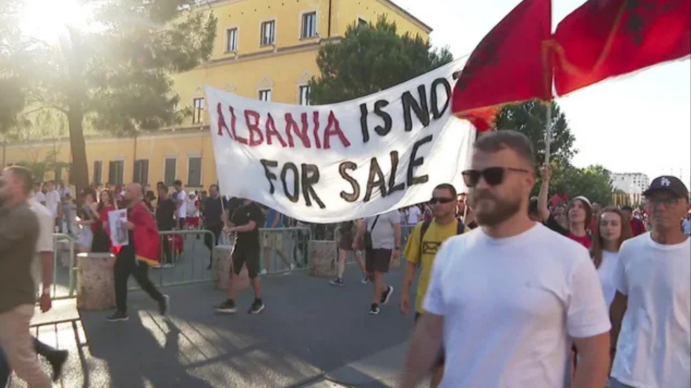 “Nuk duam uzurpim nga politika e vjetër”/ Koordinatorët hedhin në tryezë planin me 200 përfaqësues